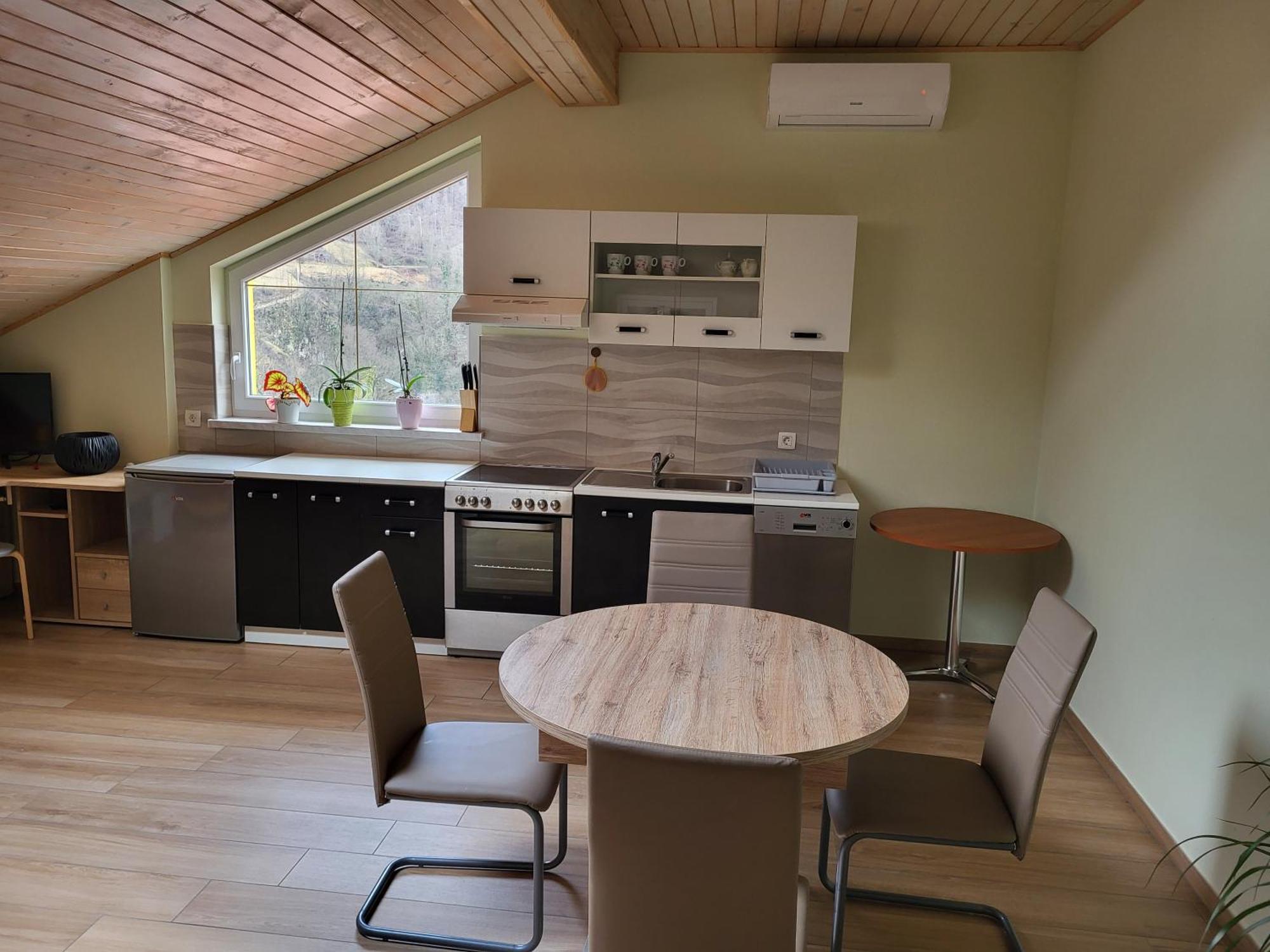Apartma Jermol Most na Soči Exteriör bild